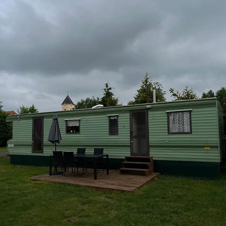 스트라호틴 Autocamp Free Star - Mobilheimy 아파트 외부 사진