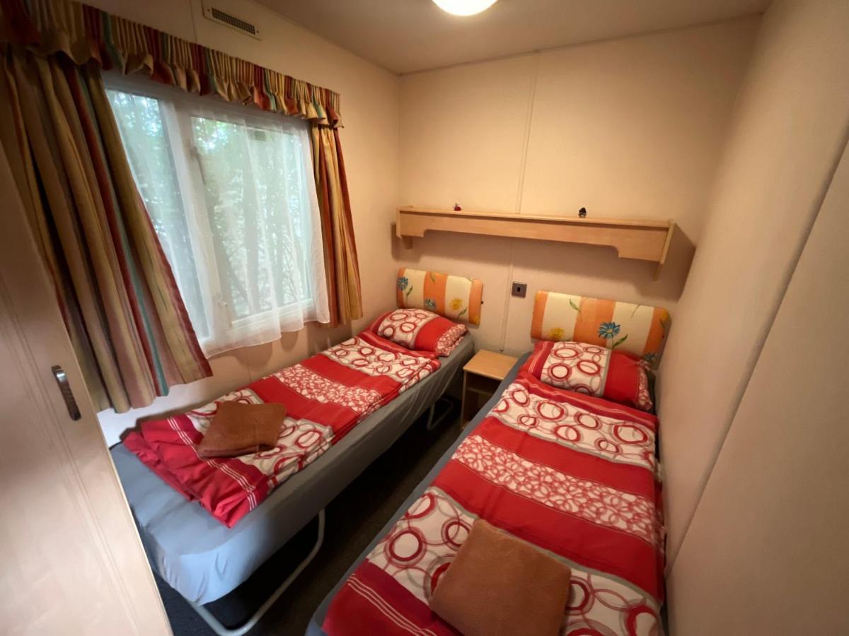 스트라호틴 Autocamp Free Star - Mobilheimy 아파트 외부 사진