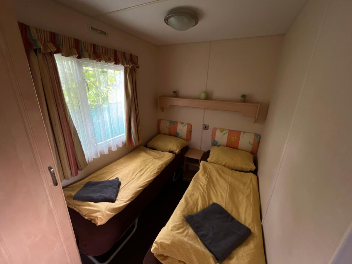 스트라호틴 Autocamp Free Star - Mobilheimy 아파트 외부 사진
