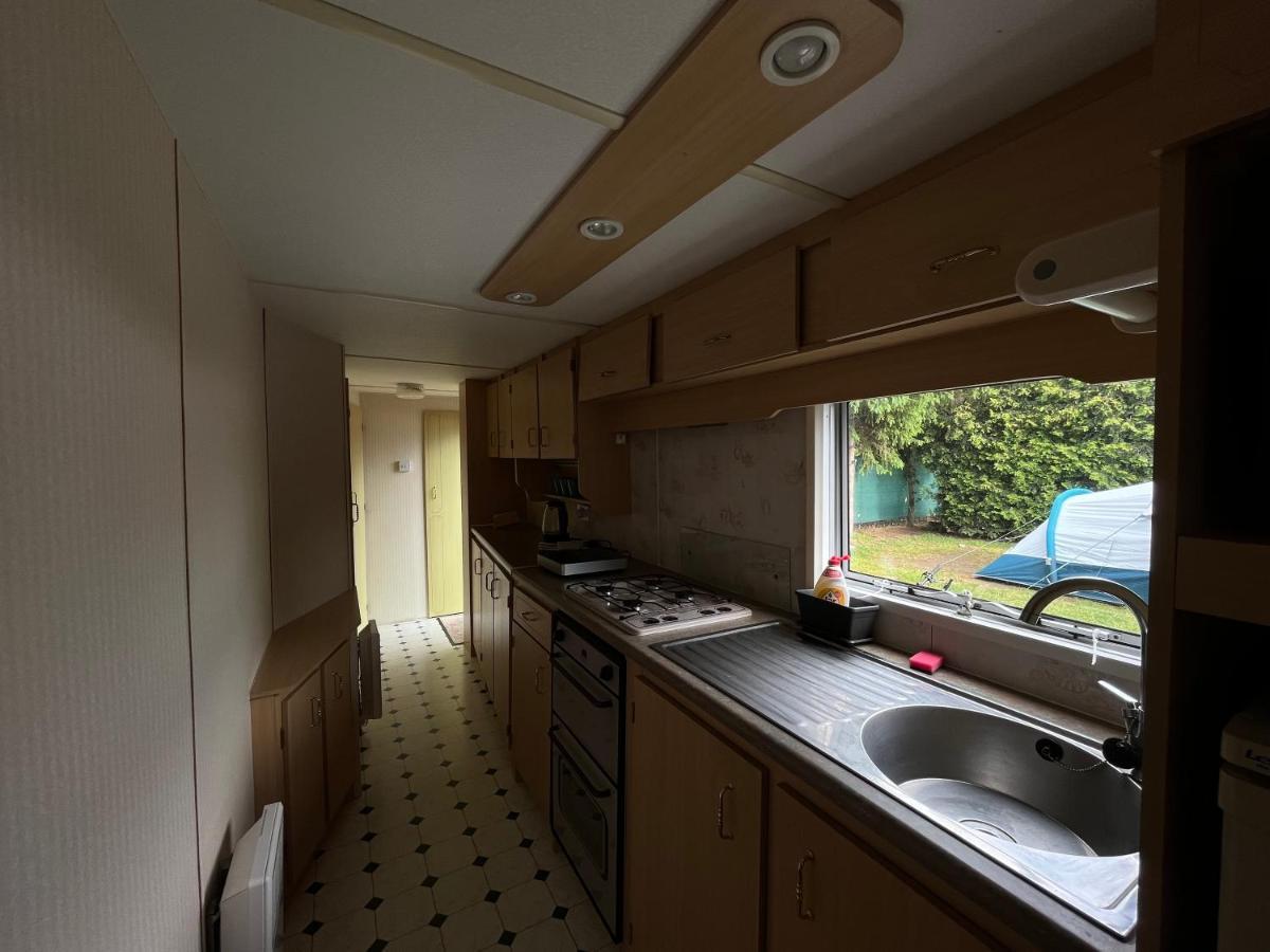 스트라호틴 Autocamp Free Star - Mobilheimy 아파트 외부 사진